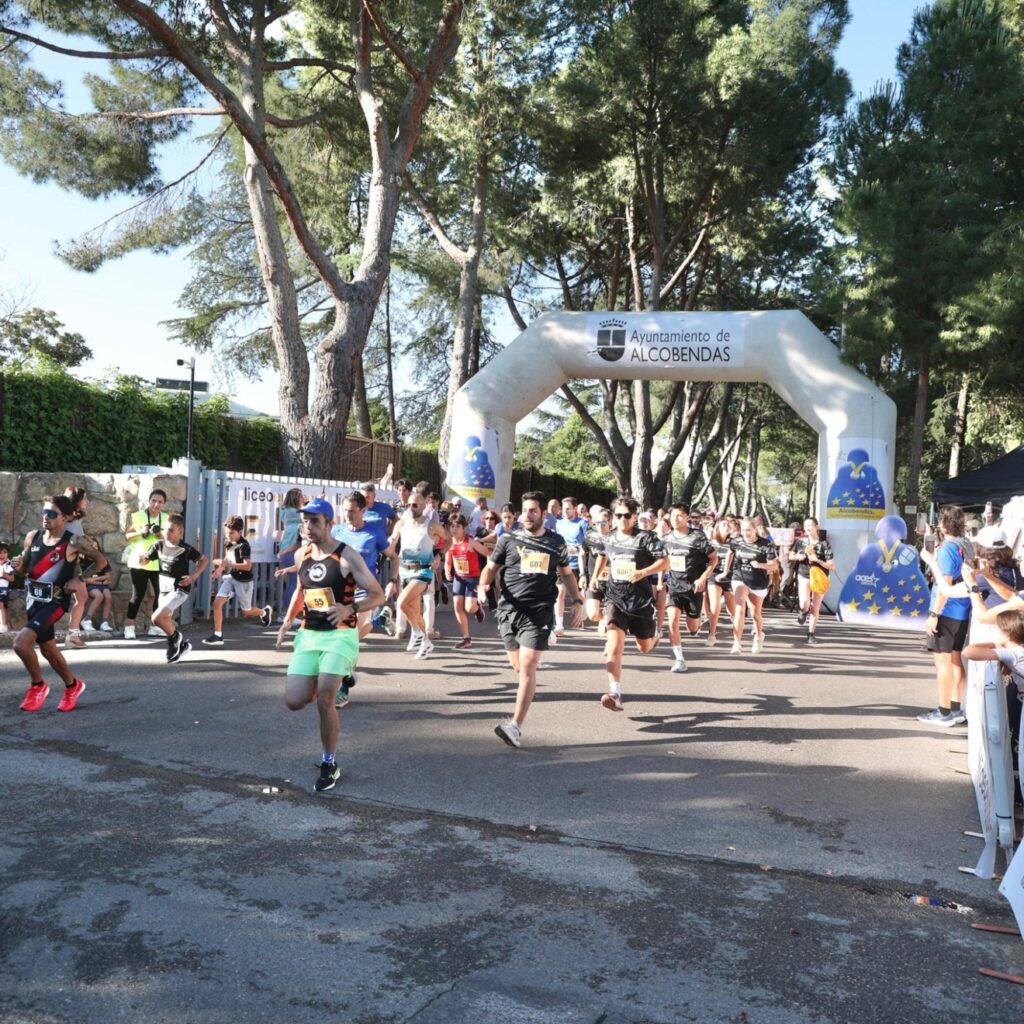 Alcobendas corre por Uganda en la VI Carrera Solidaria del Liceo Europeo
