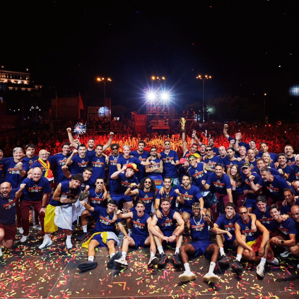 Fiesta de la Selección en Madrid: dos millones de personas celebran el segundo Mundial de España