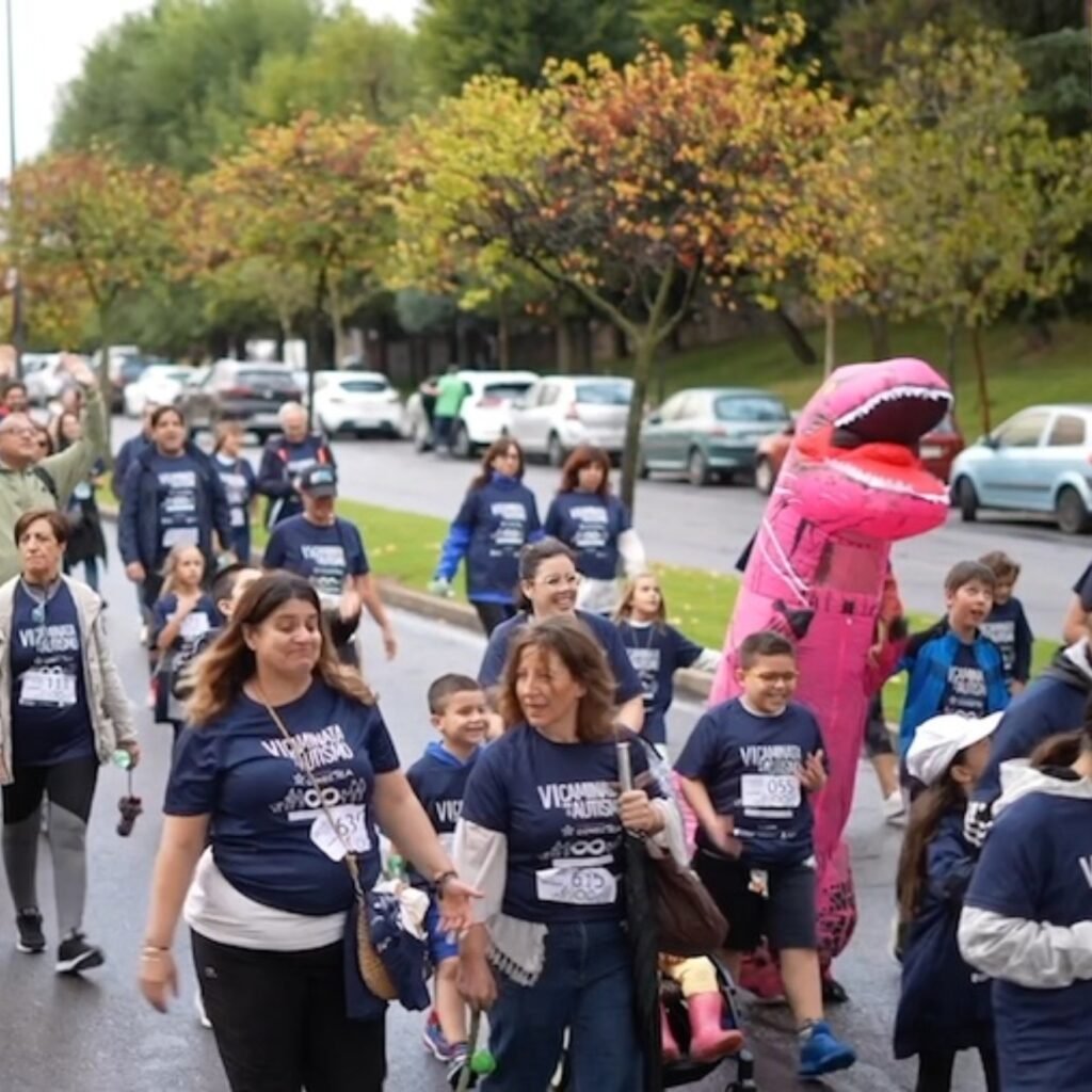 La VI Caminata por el Autismo reúne a vecinos y familias en Sanse